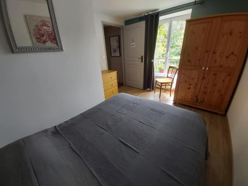 Le Excalibur Apartment *